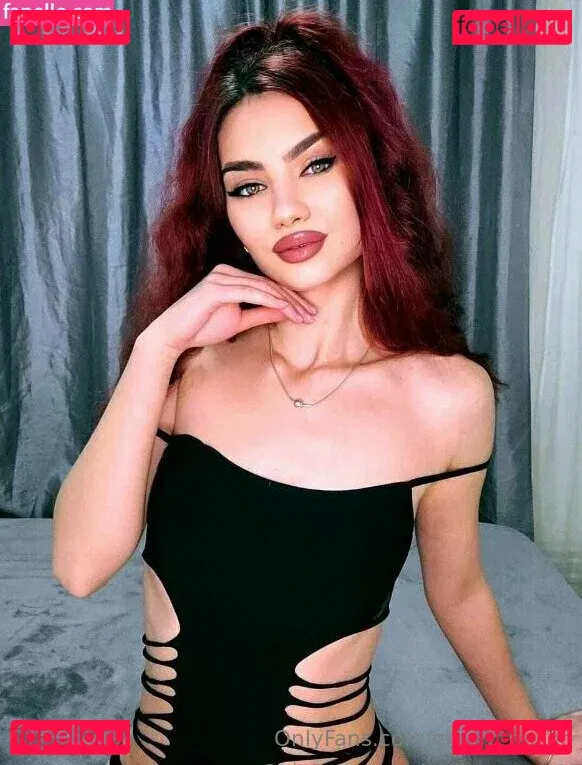 emilly_miller Onlyfans Photo Gallery 