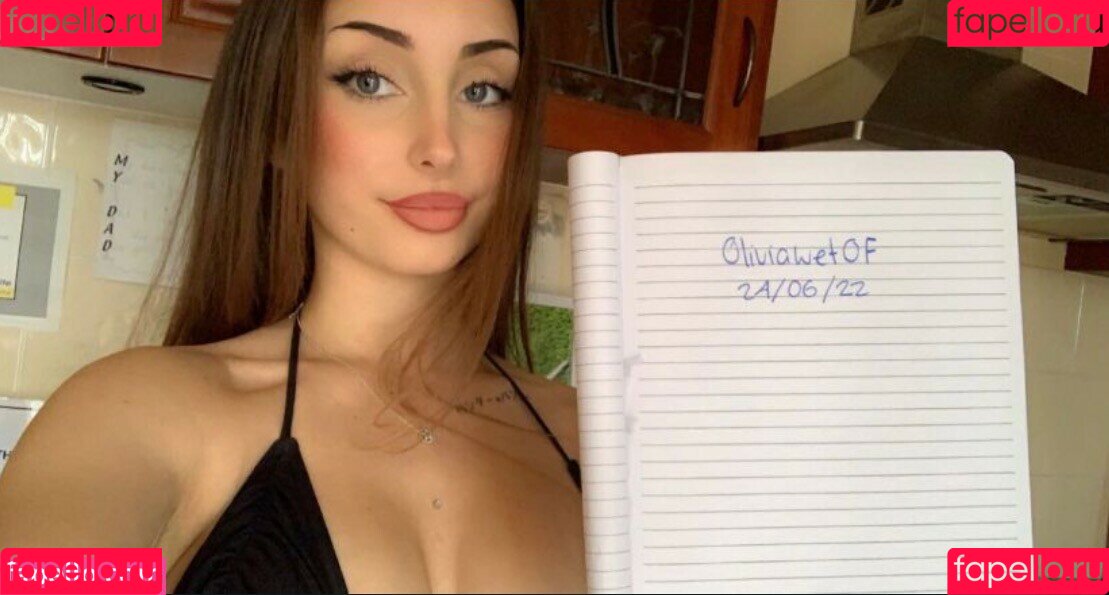 OliviaWet Onlyfans Photo Gallery 