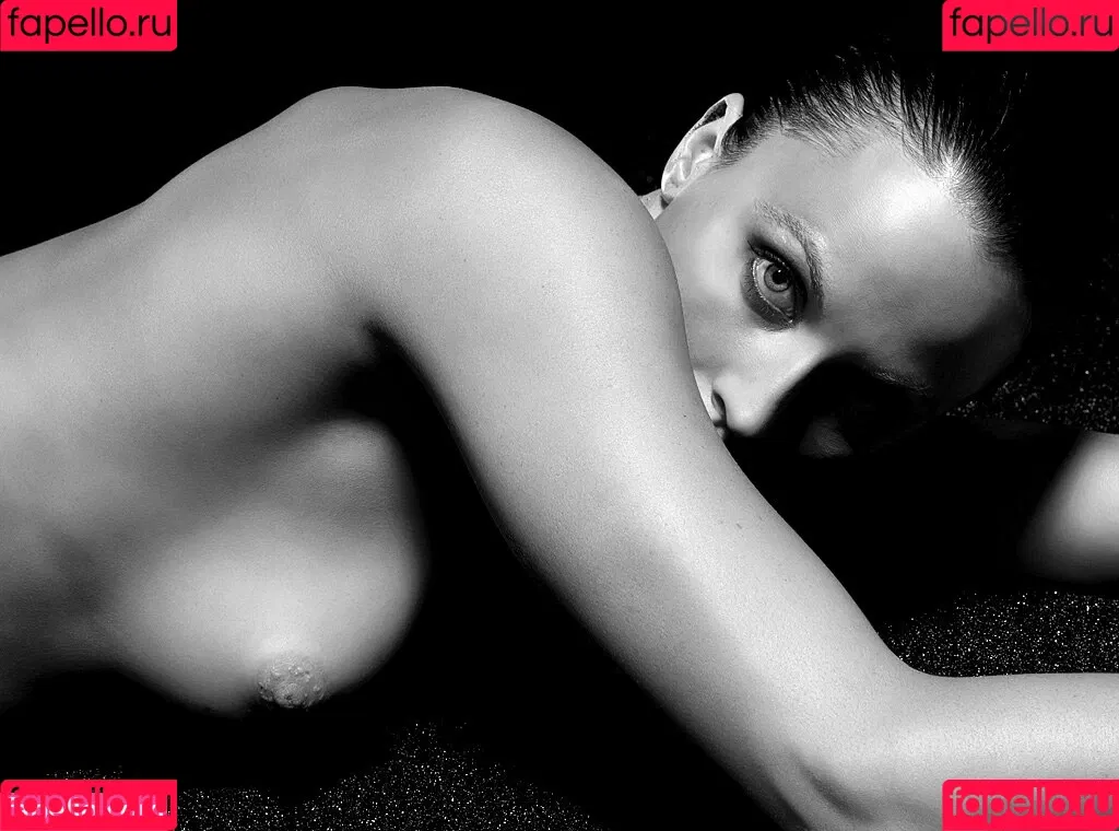 Amanda Beard Onlyfans Photo Gallery 