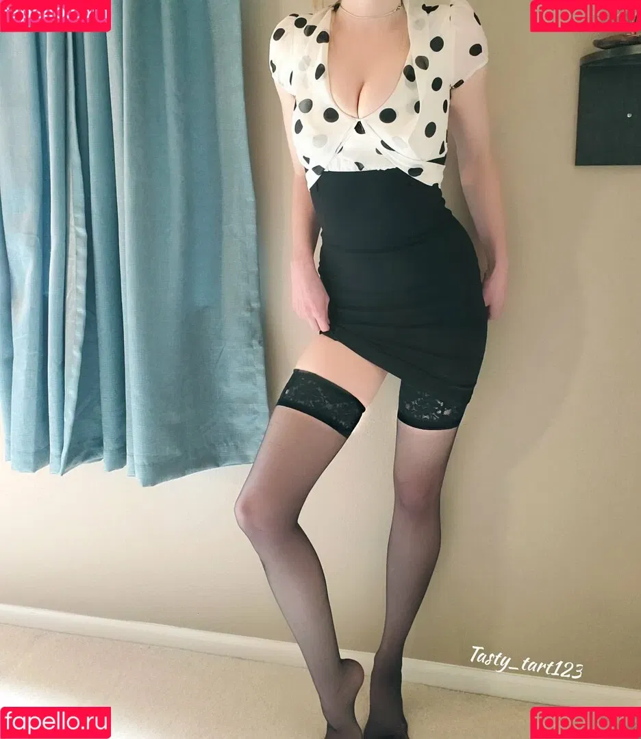 Tasty_tart123 Onlyfans Photo Gallery 