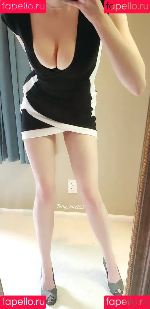 Tasty_tart123 Onlyfans Photo Gallery 