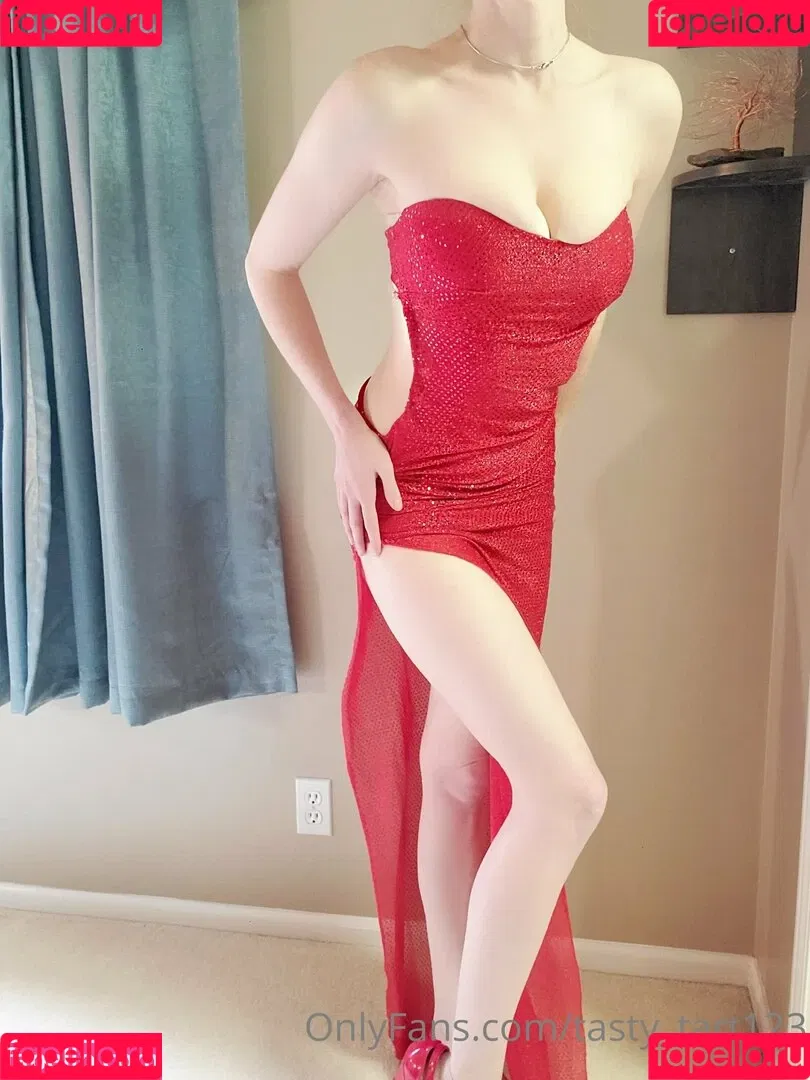 Tasty_tart123 Onlyfans Photo Gallery 