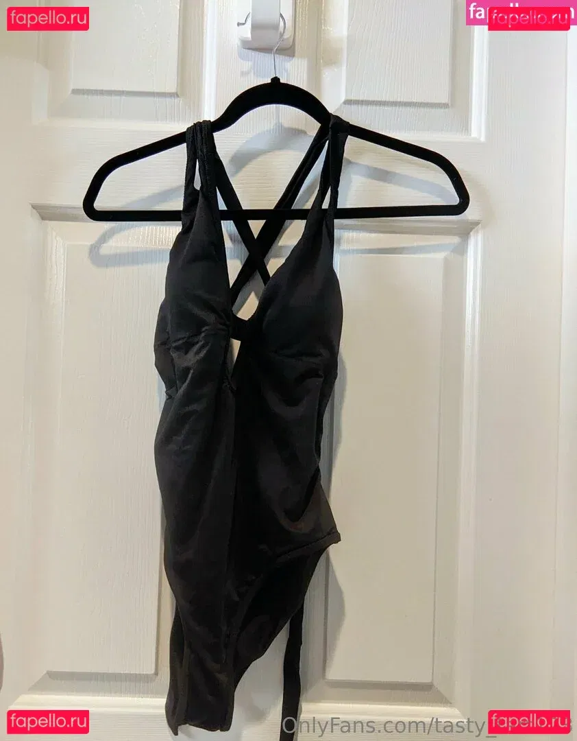 Tasty_tart123 Onlyfans Photo Gallery 