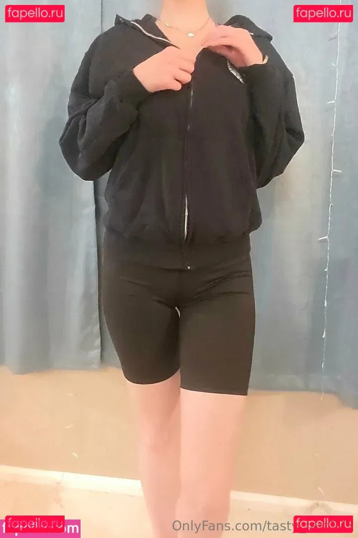 Tasty_tart123 Onlyfans Photo Gallery 