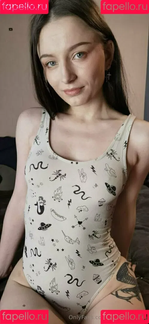 emily_mi11er Onlyfans Photo Gallery 
