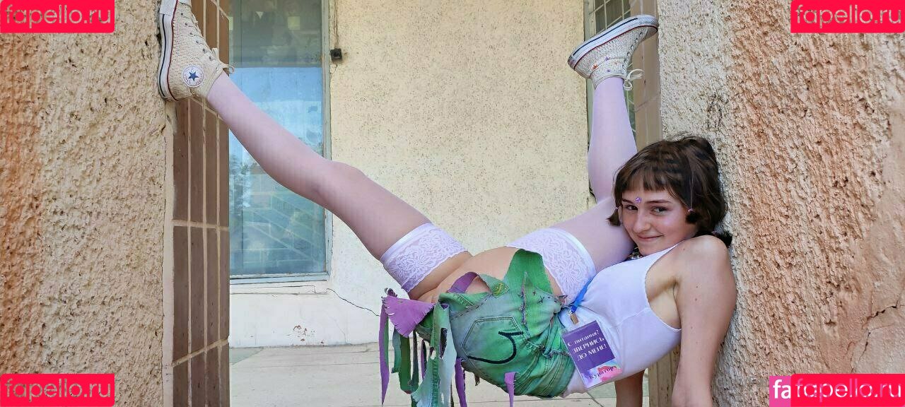 u182260024 Onlyfans Photo Gallery 