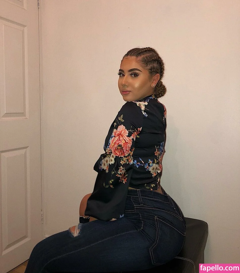 Mxelenaa Onlyfans Photo Gallery 