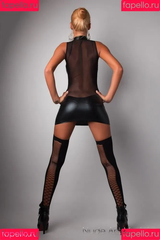 Sara Kulka Onlyfans Photo Gallery 