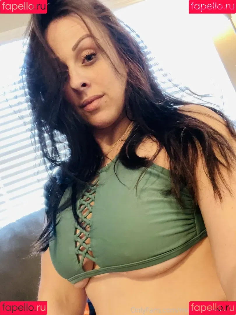 michellegoeswild Onlyfans Photo Gallery 