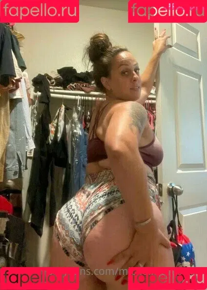 michellegoeswild Onlyfans Photo Gallery 