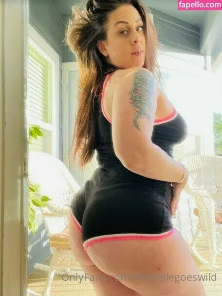 michellegoeswild Onlyfans Photo Gallery 