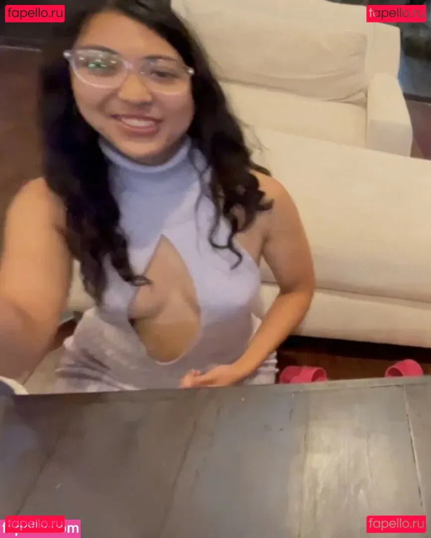 Kimberly Yang Onlyfans Photo Gallery 