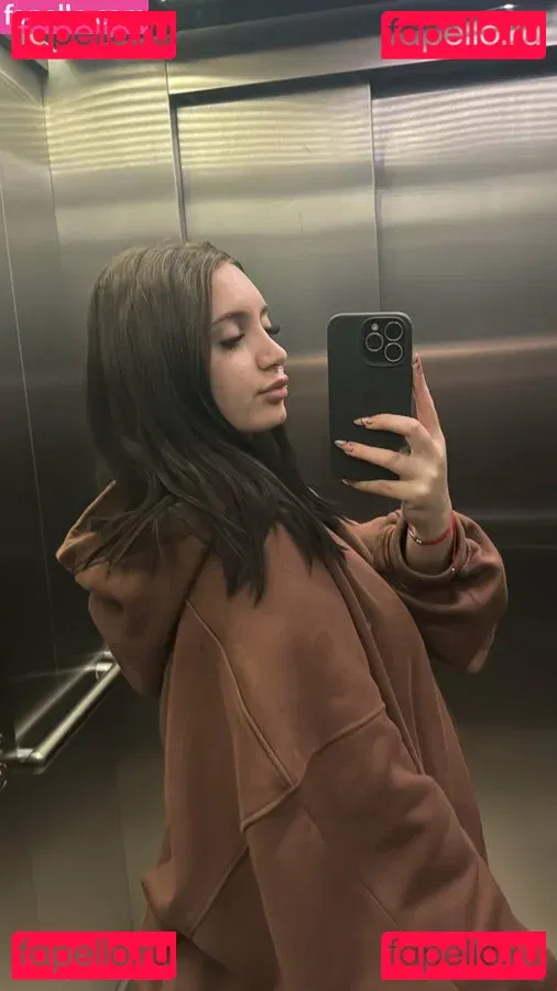 Naomi Nyke Onlyfans Photo Gallery 