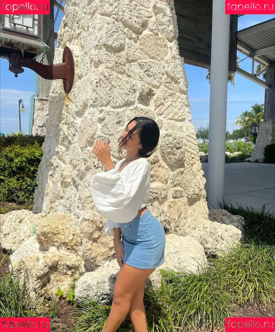 Victoria Domenech Onlyfans Photo Gallery 
