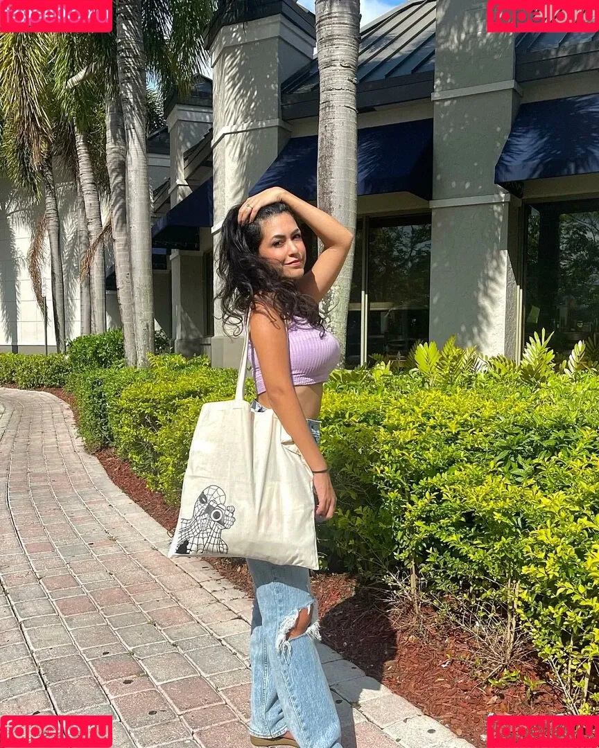 Victoria Domenech Onlyfans Photo Gallery 