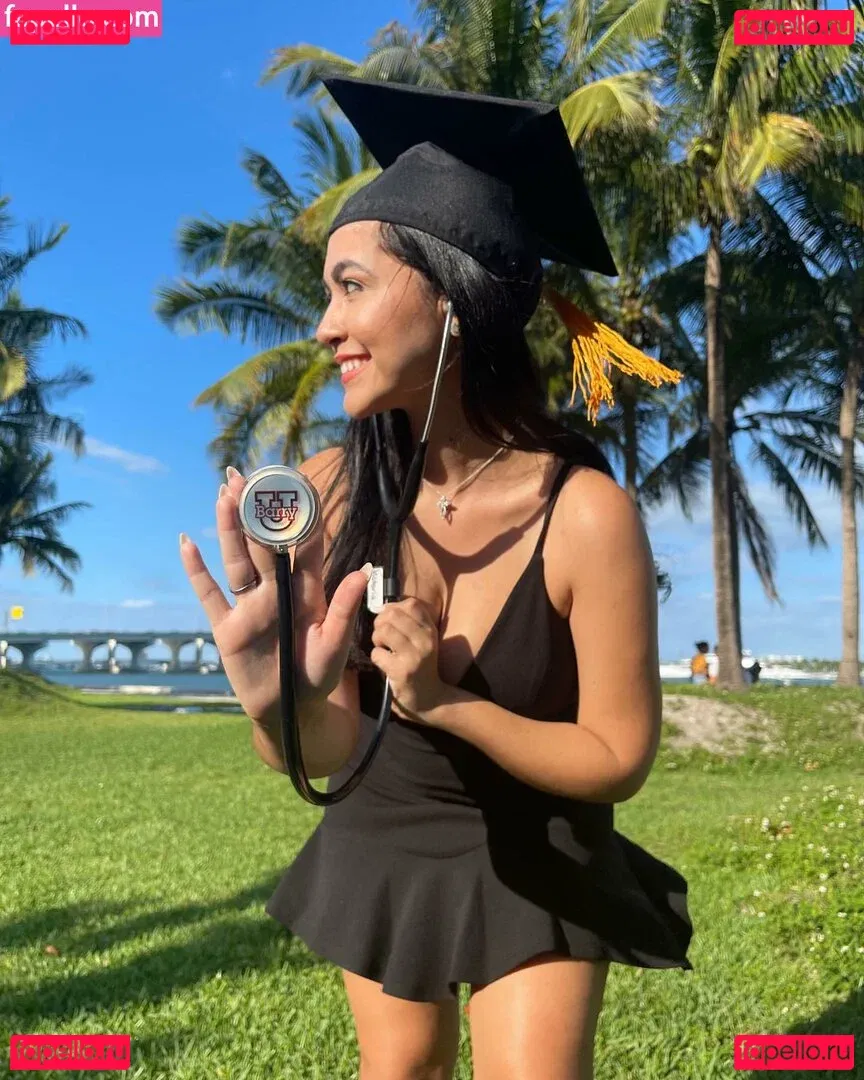 Victoria Domenech Onlyfans Photo Gallery 