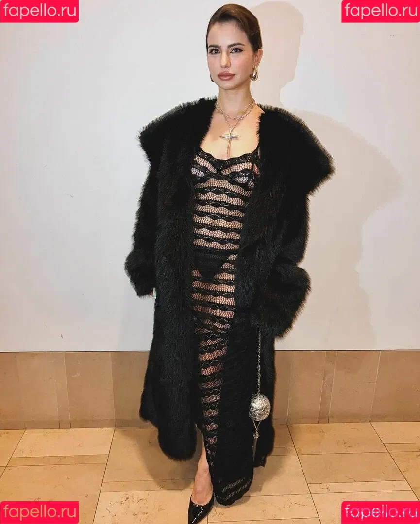 Violetta Komyshan Onlyfans Photo Gallery 