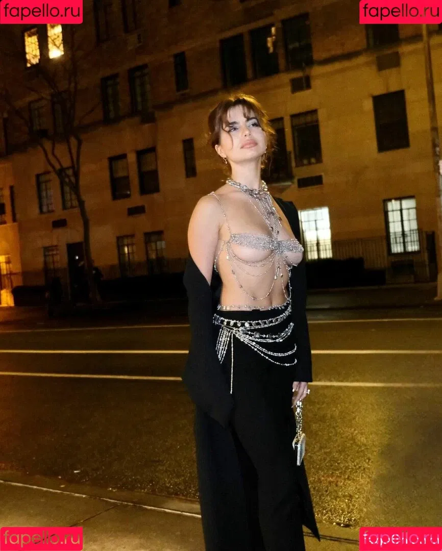 Violetta Komyshan Onlyfans Photo Gallery 