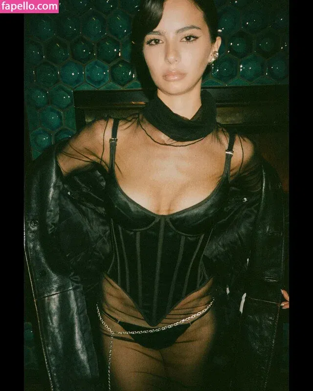 Violetta Komyshan Onlyfans Photo Gallery 