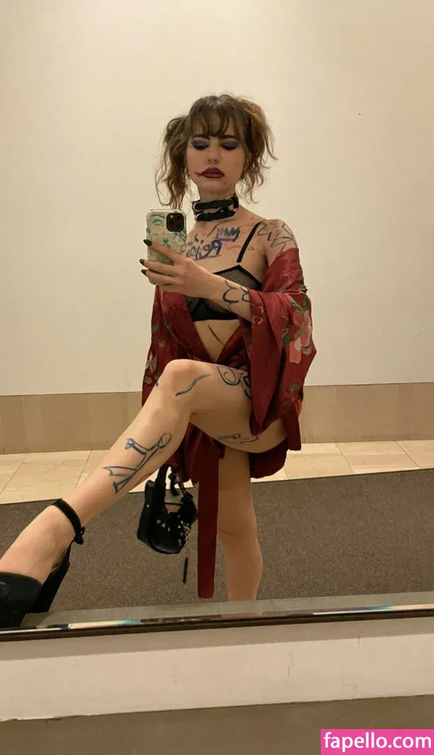 Violetta Komyshan Onlyfans Photo Gallery 