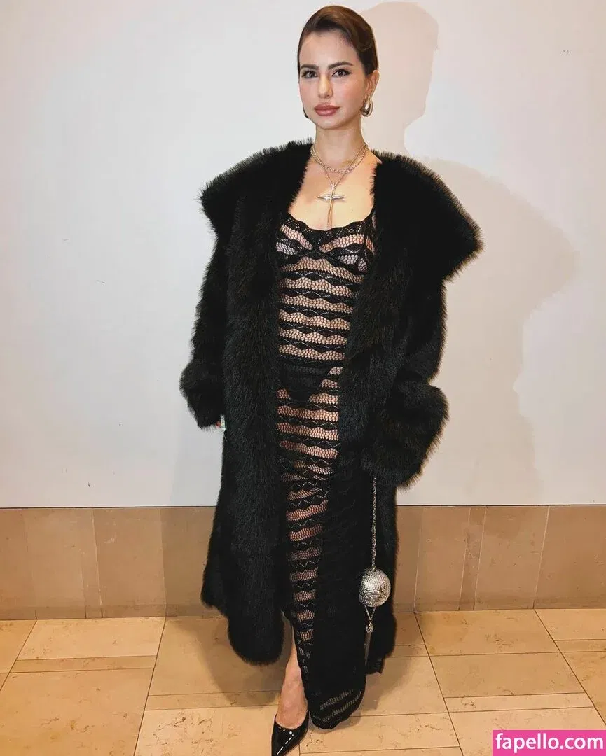 Violetta Komyshan Onlyfans Photo Gallery 