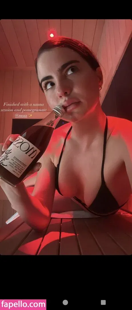 Violetta Komyshan Onlyfans Photo Gallery 