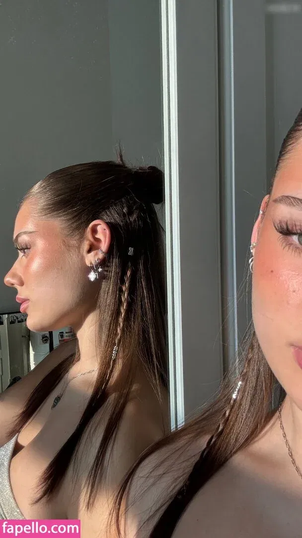 Mthlara Onlyfans Photo Gallery 