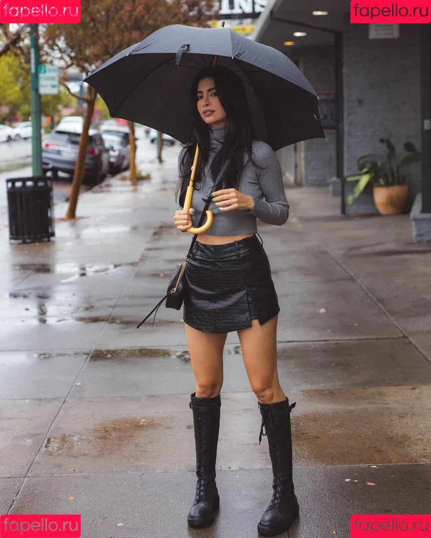 Elwa Saleh Onlyfans Photo Gallery 