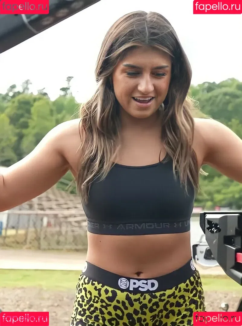 Hailie Deegan Onlyfans Photo Gallery 
