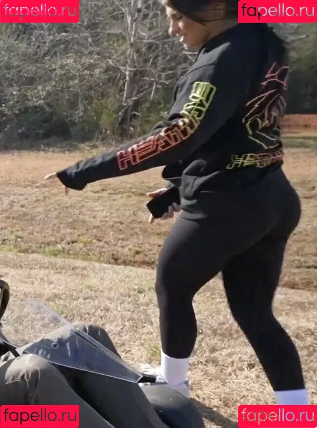 Hailie Deegan Onlyfans Photo Gallery 