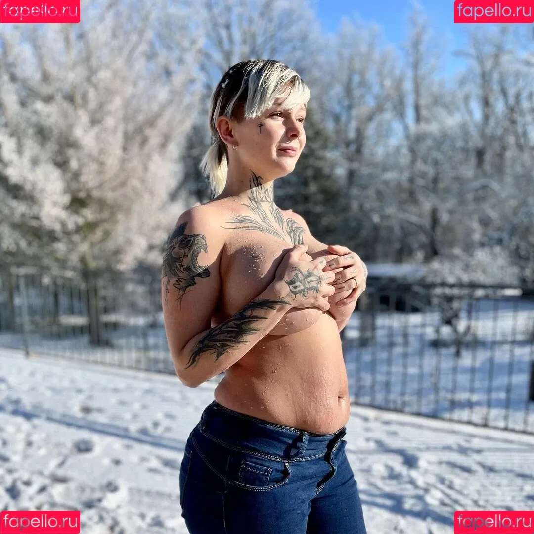 Edith Stehfest Onlyfans Photo Gallery 