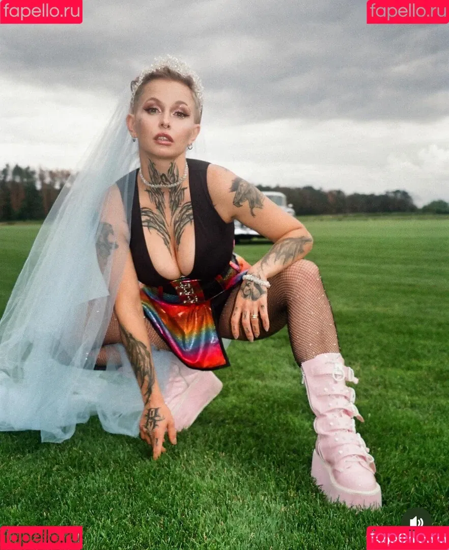 Edith Stehfest Onlyfans Photo Gallery 
