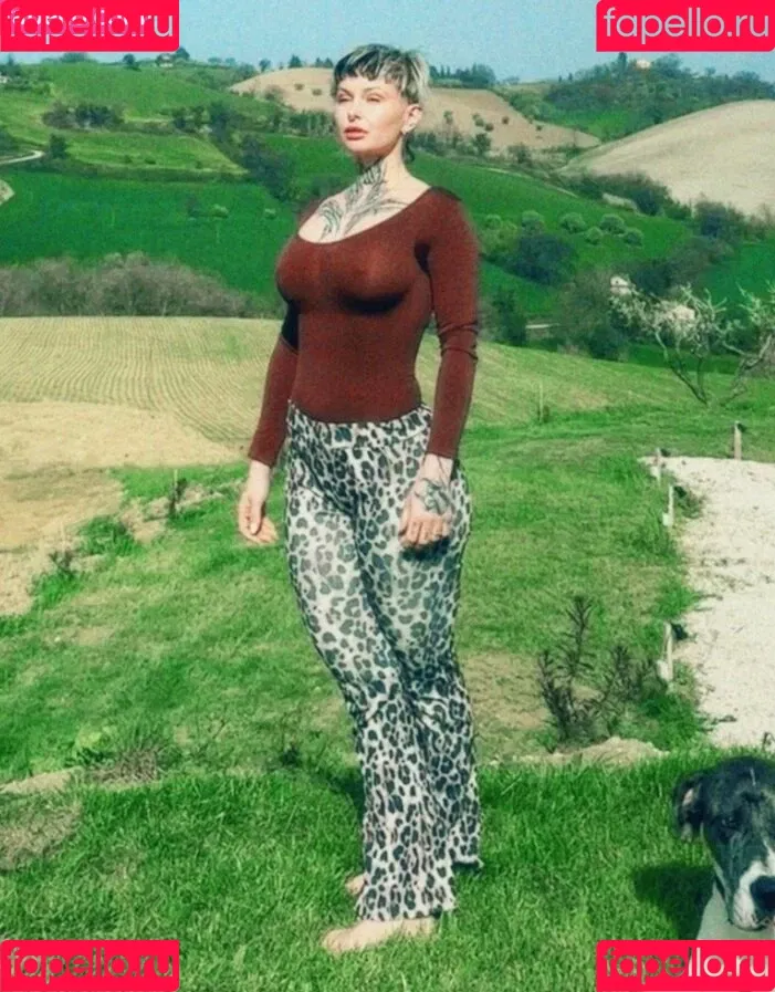 Edith Stehfest Onlyfans Photo Gallery 