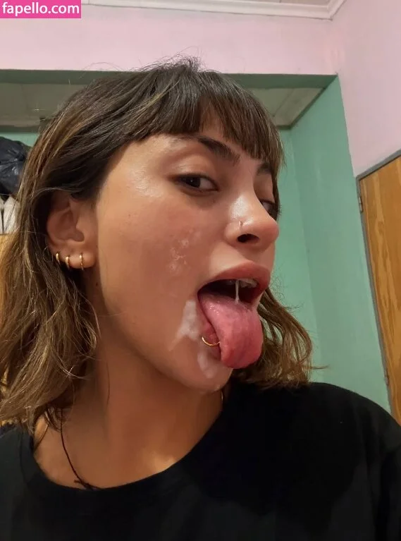 Nahir Flores Onlyfans Photo Gallery 