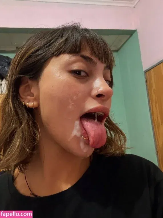 Nahir Flores Onlyfans Photo Gallery 