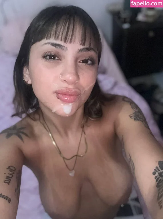 Nahir Flores Onlyfans Photo Gallery 