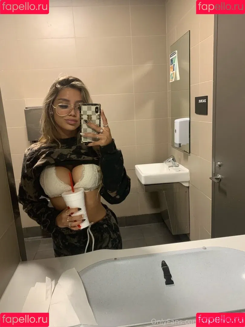 bbybeaar Onlyfans Photo Gallery 