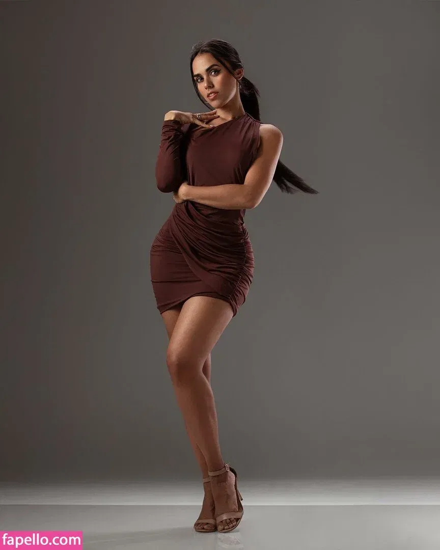 Griselle Menea Onlyfans Photo Gallery 