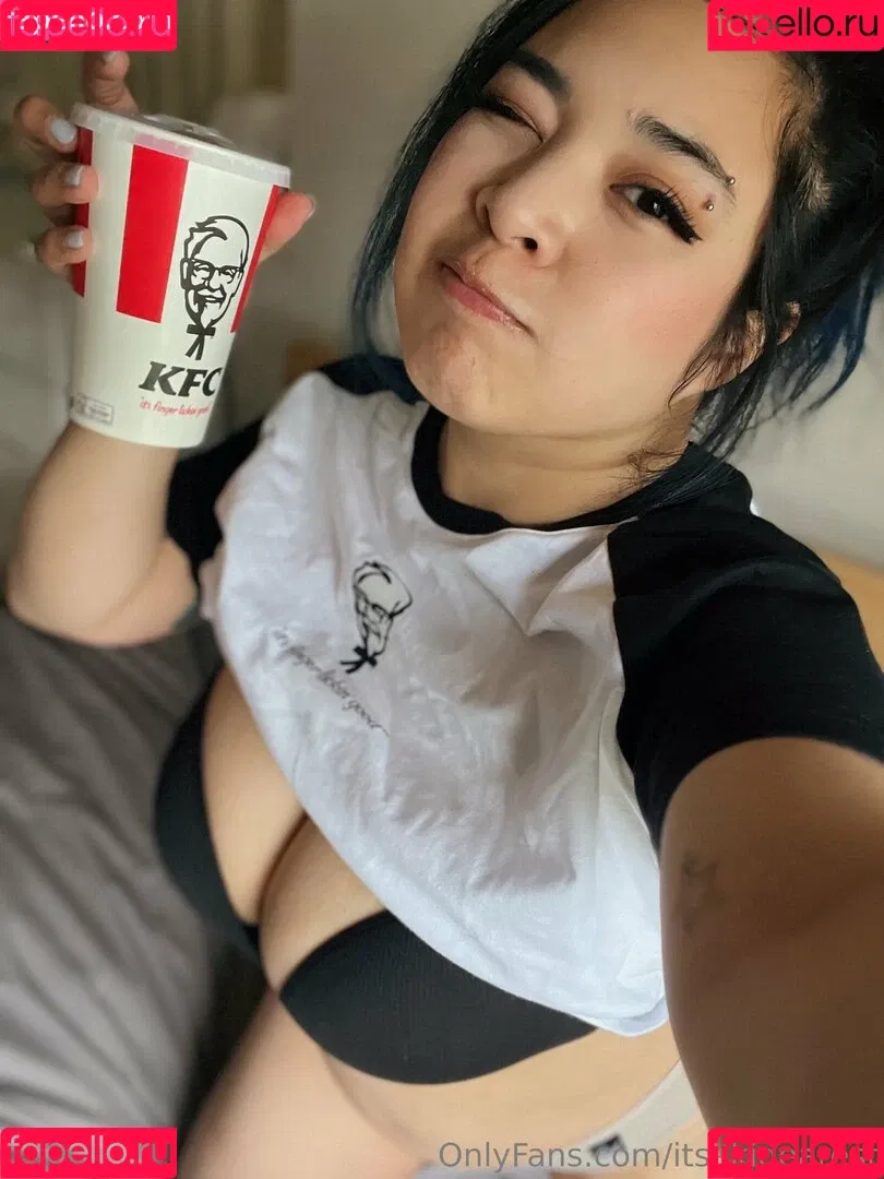 Akidearest Onlyfans Photo Gallery 