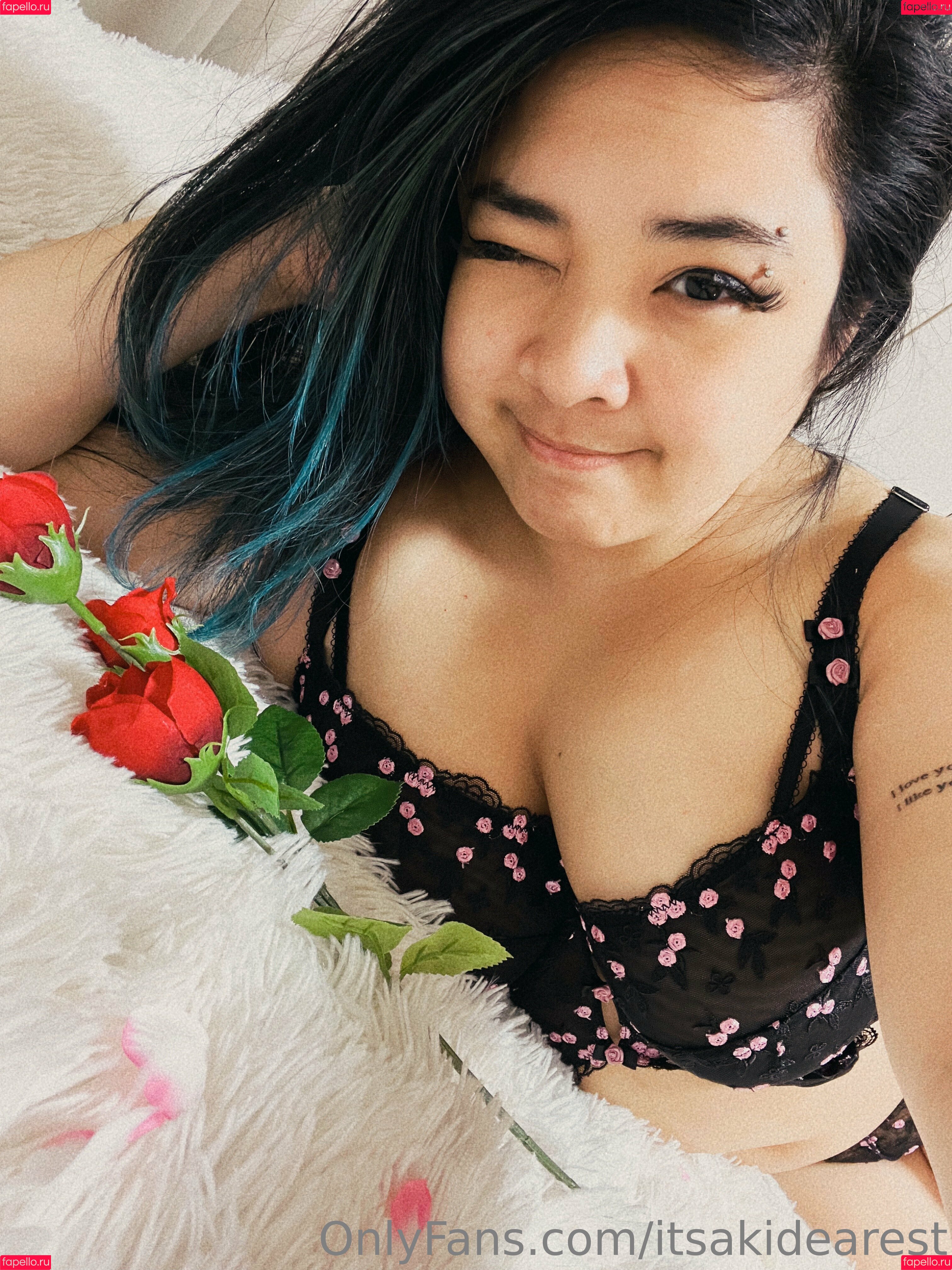 Akidearest Onlyfans Photo Gallery 