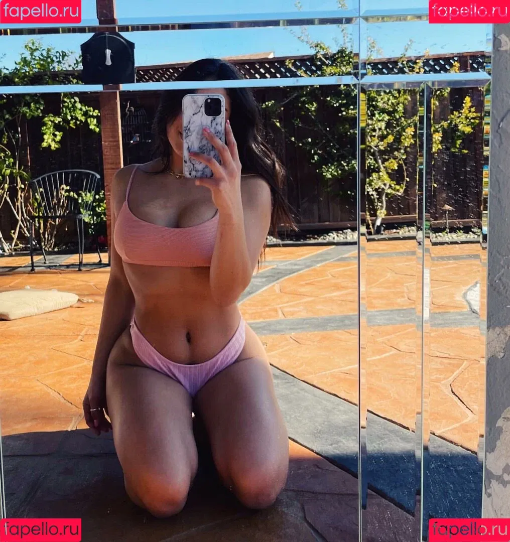 Daniela Mendoza Onlyfans Photo Gallery 