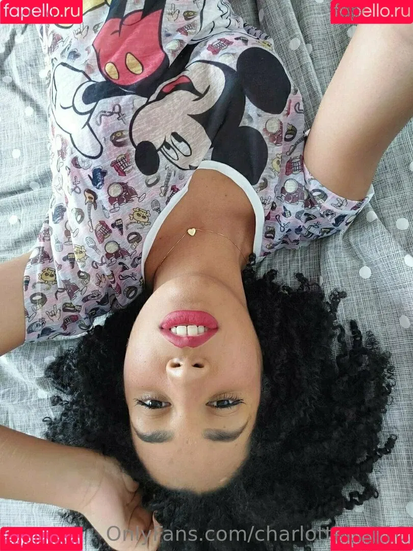 its_charl0ttehall Onlyfans Photo Gallery 