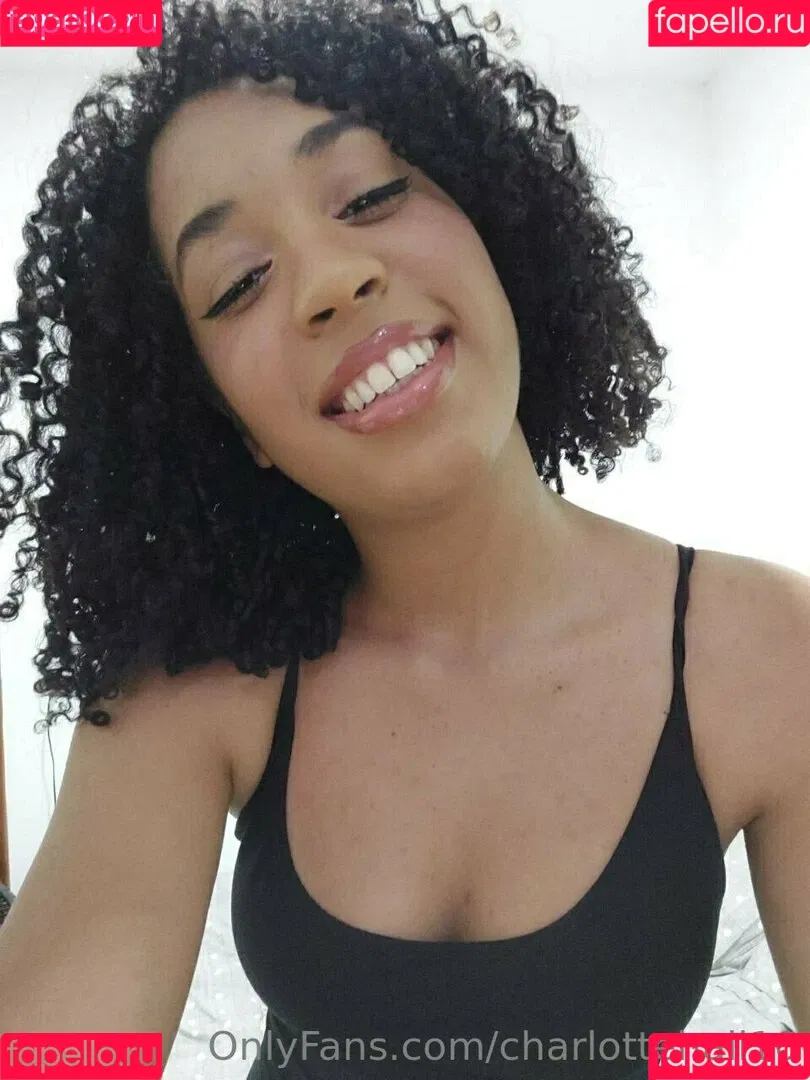 its_charl0ttehall Onlyfans Photo Gallery 