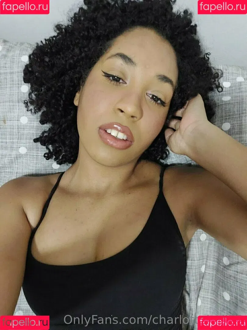 its_charl0ttehall Onlyfans Photo Gallery 