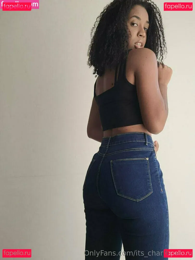 its_charl0ttehall Onlyfans Photo Gallery 