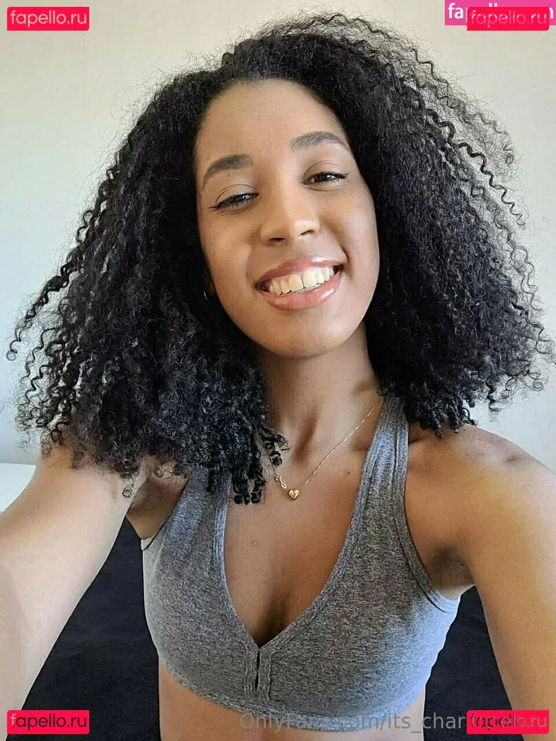 its_charl0ttehall Onlyfans Photo Gallery 