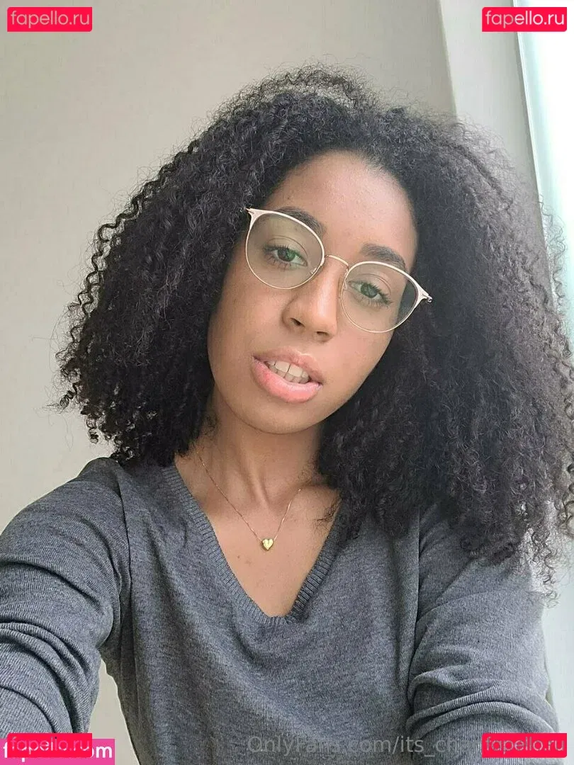 its_charl0ttehall Onlyfans Photo Gallery 