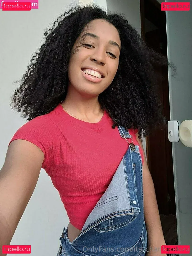 its_charl0ttehall Onlyfans Photo Gallery 