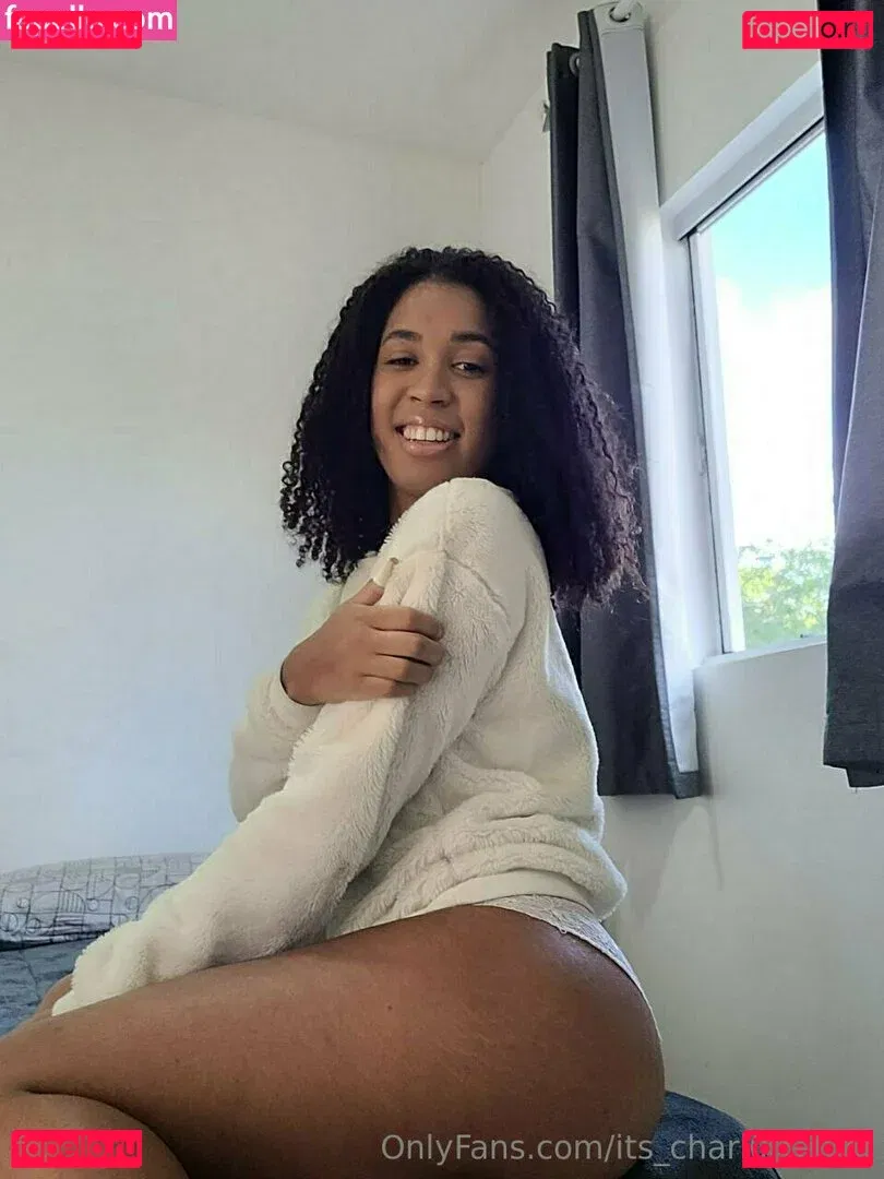 its_charl0ttehall Onlyfans Photo Gallery 