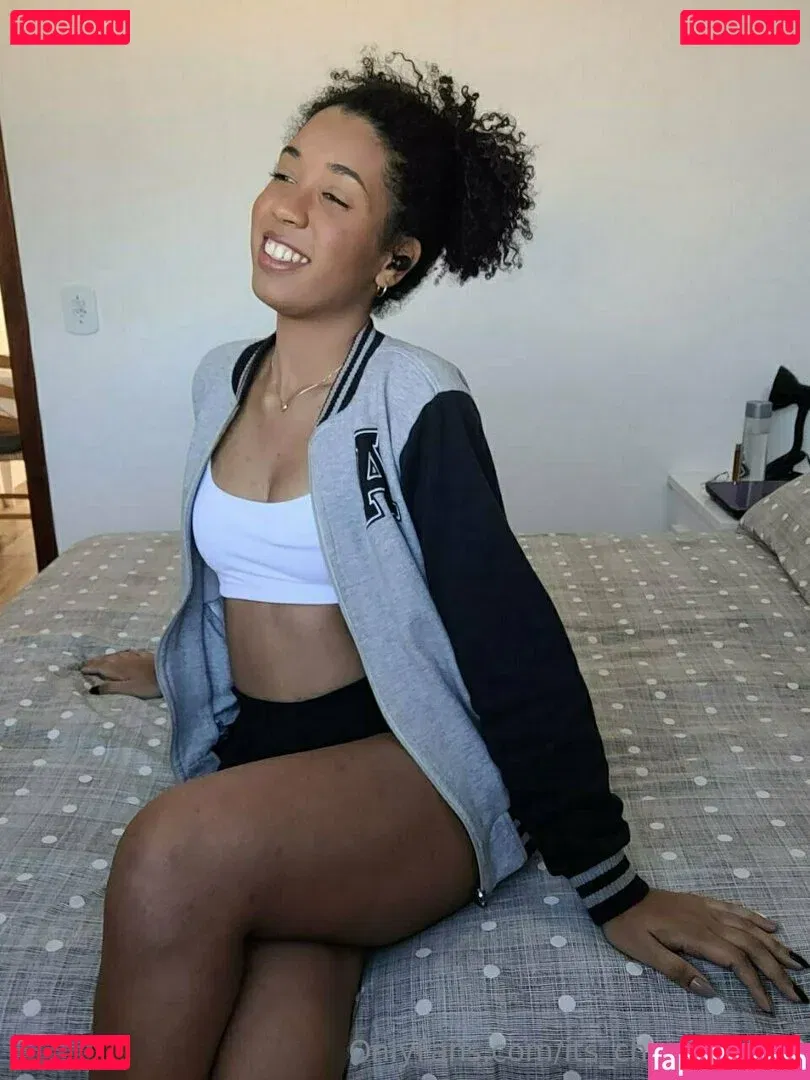 its_charl0ttehall Onlyfans Photo Gallery 